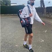 Soy un chico de Madrid que da clases de tenis , a niños de hasta 12 años , yo tengo 17 soy muy deportista , me encantan los niños , y tengo muchas ganas de trabajar , en verano trabaje como monitor de tenis y actividades deportivas en un campamento